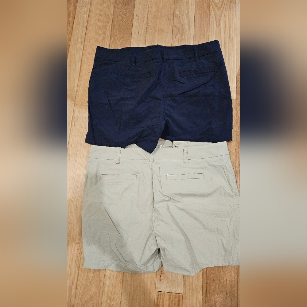J. Crew Women's Navy and Beige Shorts - Picture 3 of 3